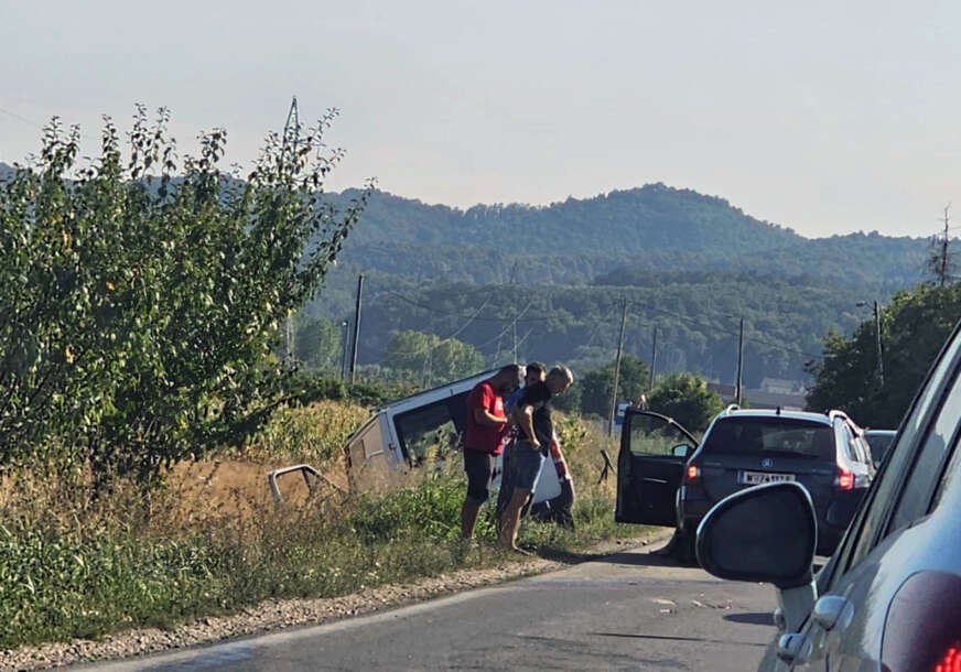 (FOTO) POVRIJEĐENE 4 OSOBE U jednom danu čak 4 saobraćajne nesreće