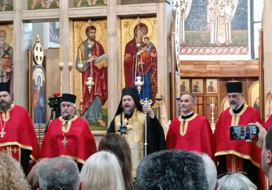 SLUŽENI PARASTOSI ZA STRADALE U „OLUJI“ Episkop Dositej poručio da Srbi moraju da izvuku pouku iz svega što se dogodilo