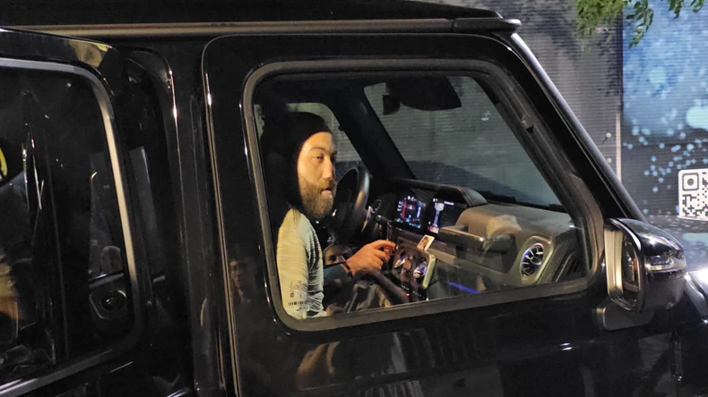 (VIDEO) Prvi put u javnosti NAKON HAPŠENJA: Rasta snimljen u Crnoj Gori, na pitanje o policiji samo se nasmijao