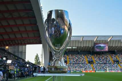 trofej za pobjednika Superkupa Evrope