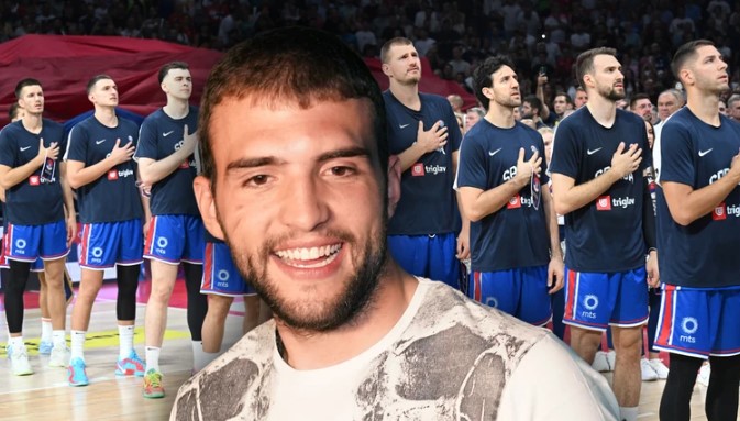 (FOTO) "Kao da vas je Svetlana rodila" Veljko Ražnatović se obratio "Orlovima", mreže gore