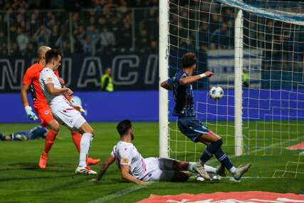 (FOTO) Gol i asistencija Pejića: Željezničar zasjeo na vrh tabele nakon velike pobjede nad šampionom