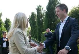 (FOTO) Cvijanovićeva na sastanku sa Đurićem "Srbija još jednom dokazala da je najsnažniji oslonac Srpskoj"