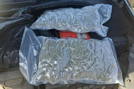 (FOTO) Oglasila se policija o akciji Ugar: Pronađena droga, uhapšene 4 osobe