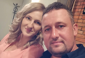 (FOTO) "Pazi na nas sa neba" Mlada majka (30) iz Gračanice IZGUBILA BITKU SA TEŠKOM BOLEŠĆU, suprug ostavio potresnu poruku