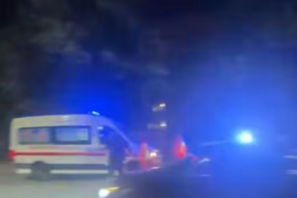 (VIDEO) Automobilom udario dijete: Haos u Hadžićima, izbila tuča, morala da reaguje policija