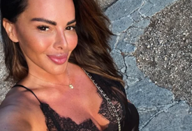 (FOTO) "Javi se, treba mi 100.000 evra" Sonja Vuksanović podijelila prepisku sa Anom Nikolić