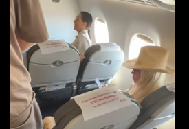 (VIDEO) Internet "eksplodirao": Jelena Karleuša OBJAVILA SNIMAK SA CECOM iz aviona i šokirala brutalnim komentarom