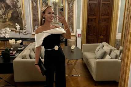 (FOTO) BEZ TRUNKE ŠMINKE Marijana Mateus (53) trenira svaki dan po 45 minuta, a sada pokazala zategnuto tijelo u uskim helankama