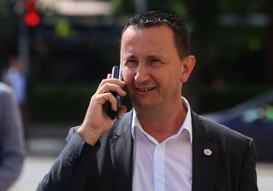mirko ćurić