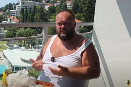 (VIDEO) „NISMO REKLI NI DOBAR DAN, A POTROŠILI SMO 50 EVRA“ Jutjuber opisao svoj boravak u Dubrovniku, šokiran cijenama u restoranima