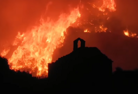 (VIDEO) CRNA GORA U PLAMENU Bukte novi požari kod Podgorice, strahuje se od jakog vjetra koji može da razbukti vatru
