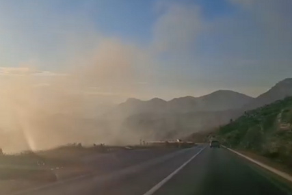 (VIDEO) KULJA CRNI DIM Ponovo gori gradska deponija u Trebinju, otežan saobraćaj