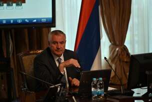 sjednica vlade rs , radovan višković