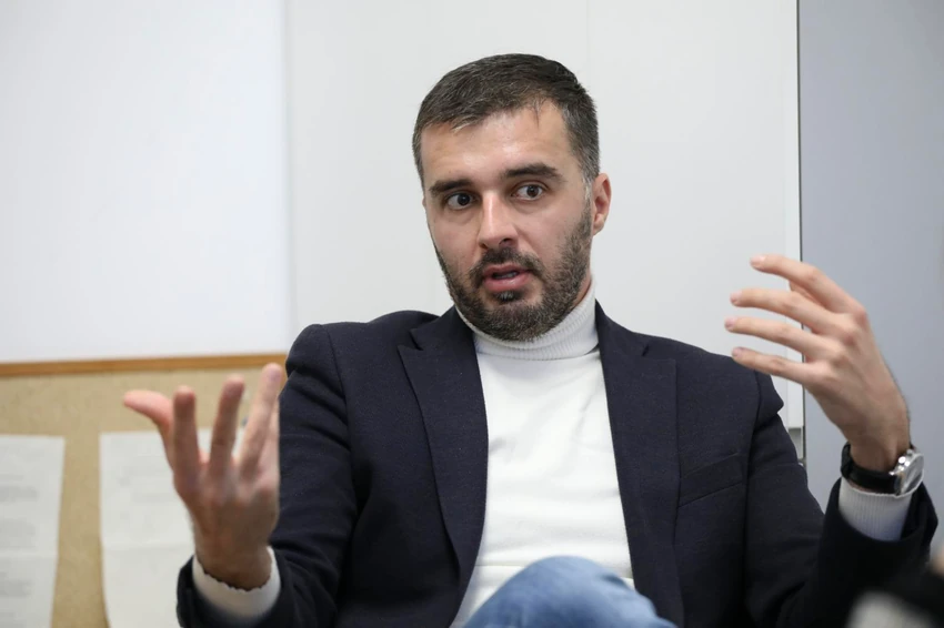 Savo Manojlović 