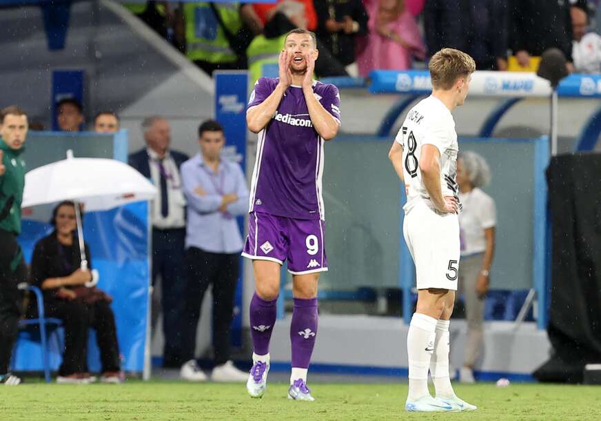 Edin Džeko je doživio najveću sramotu u karijeri: Trener Fiorentine povukao neočekivan potez