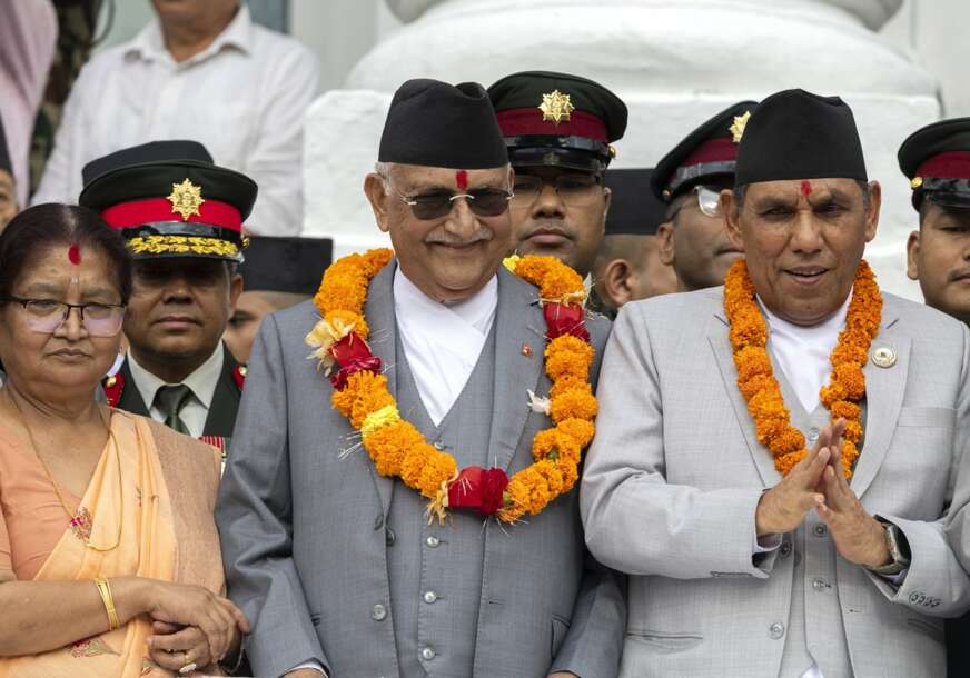 (FOTO, VIDEO) ERUPTIRAO HAOS U NEPALU Policija ispaljivala gumene metke, premijer podnio ostavku, ima mnogo mrtvih
