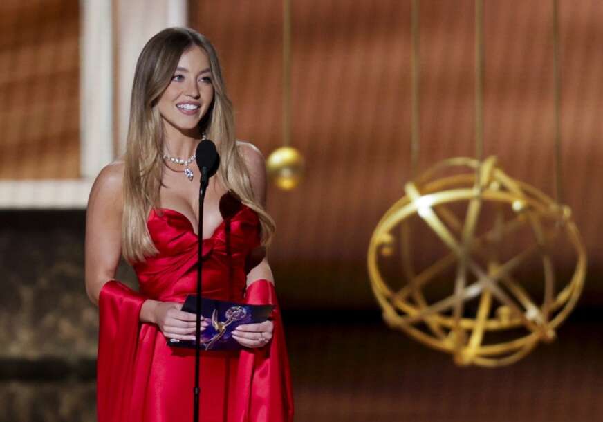  Sidni Svini