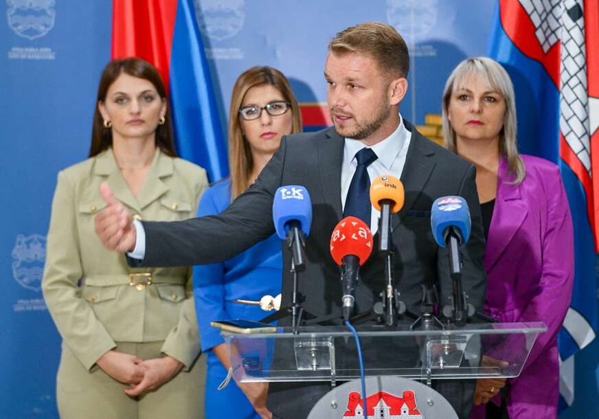 "Skupština je prijeki sud, a odbornici su besposleni" Draško Stanivuković odgovorio na prozivke za sumnjivi tender težak 35 miliona KM
