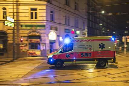 Užas u Beču: Dječak (7) PAO SA DRUGOG SPRATA, majka zatekla horor na ulici