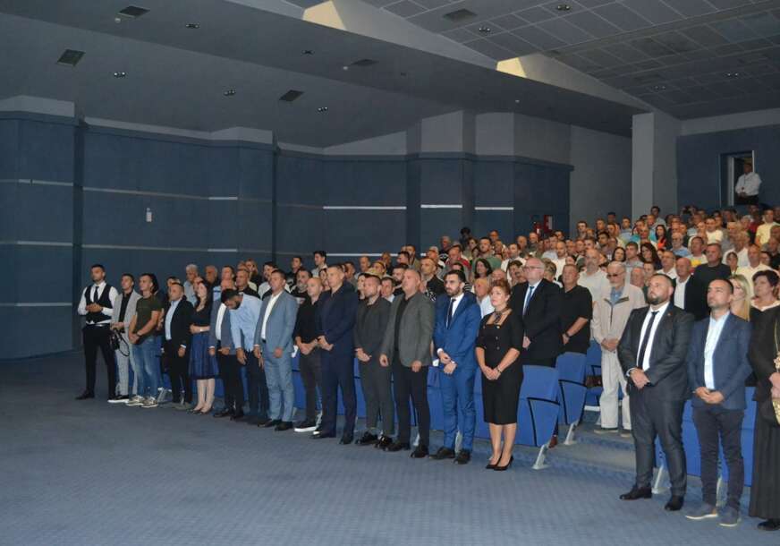 (FOTO) “Krvavi put progona” Nešić na obilježavanju stradanja Srba iz Donjeg Vakufa i okoline