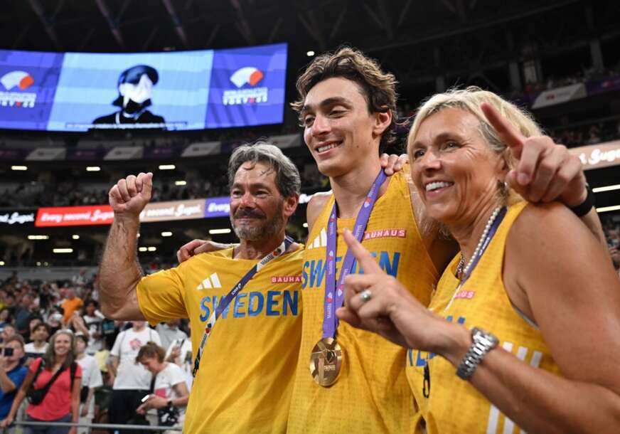 Armand Duplantis sa ocem i majkom
