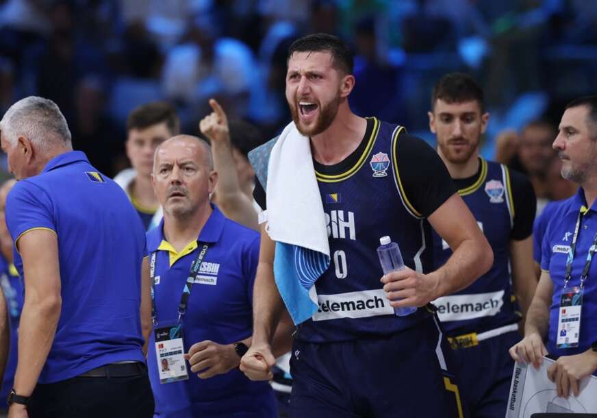 "Neka sudije puste da se igra kako treba" Jusuf Nurkić zadovoljan zbog pobjede nad Grčkom, ključevi osmine finala u rukama BiH
