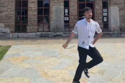 (VIDEO) "NIJE TO SAMO IGRA" Branislav (17) iz Njemačke oduševio region, mreže se usijale zbog folklora