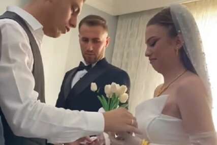 (VIDEO) "Jedan od najtežih i najljepših momenata" Brat OVO PREDAO U RUKE sestri na dan svadbe i srušio staro pravilo da je "ŽENSKO DIJETE TUĐA KUĆA"