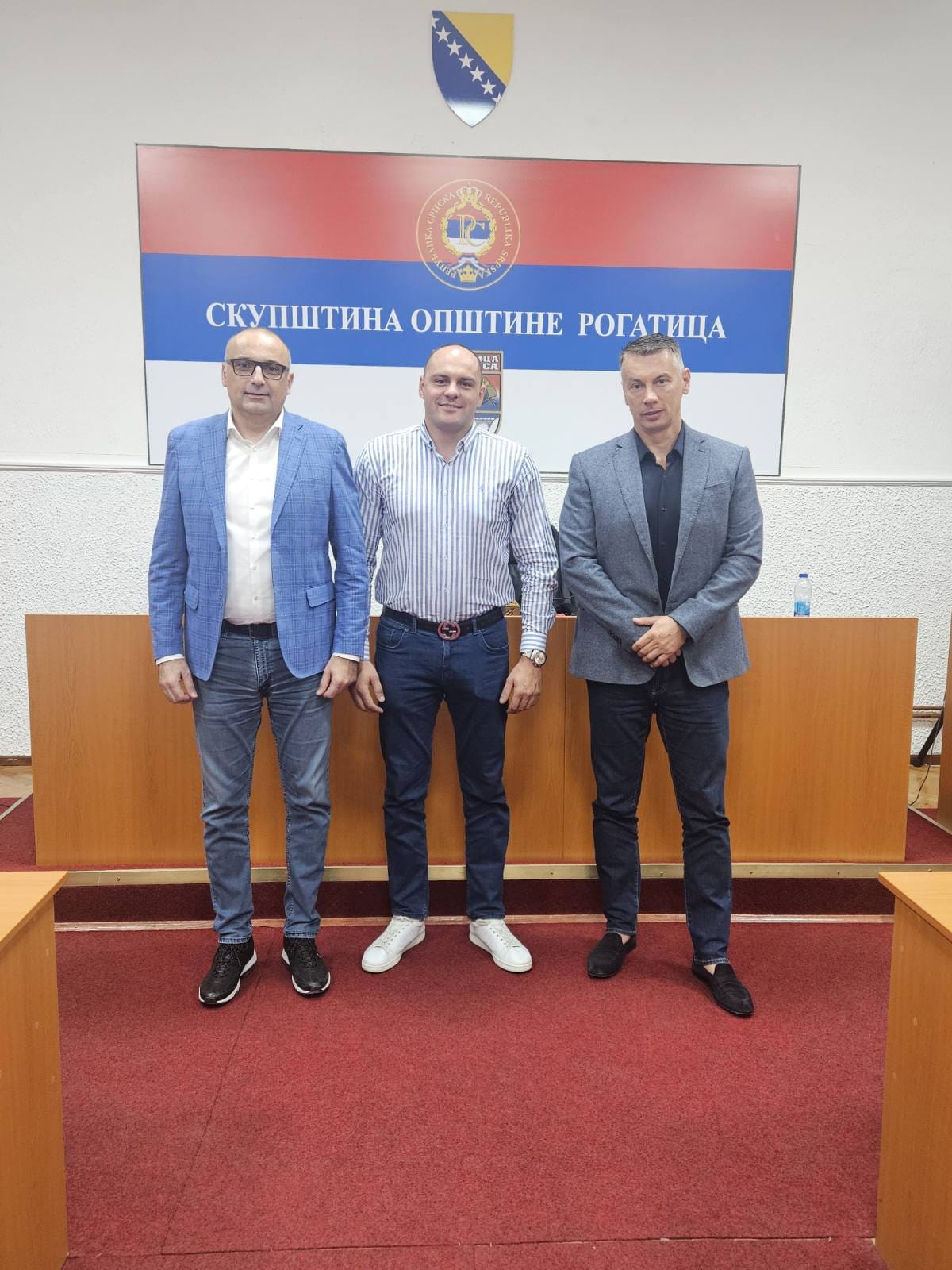 FOTO: USTUPLJENA FOTOGRAFIJA