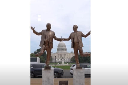 Statua Trampa i Epstajna