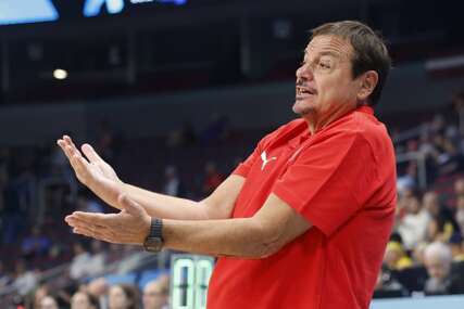 "Imali smo pobjedu u rukama" Ergin Ataman teško nalazio riječi poslije poraza u finalu Eurobasketa
