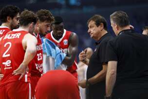 Ergin Ataman dijeli savjete košarkašima