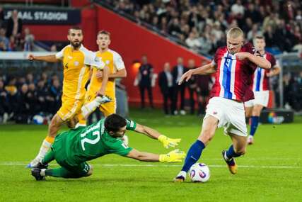 Haland u duelu s Moldavijom