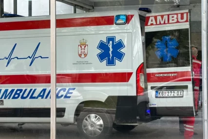 (FOTO) Sletio sa kolovoza, PA POKOSIO PORODICU: Detalji stravične nesreće u kojoj su poginule majke i kćerka, dječaku (9) se bore za život