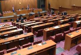 BURNE REAKCIJE UOČI OBJAVE Rezolucija o Hrvatima u BiH izazvala podjele, sporna i mogućnost REVIZIJE državljanstava