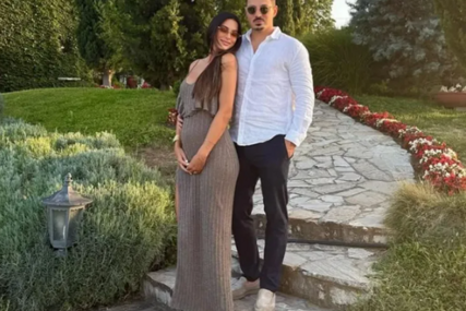 (FOTO) Moćnik iz Amerike, a 9 godina bio u vezi sa manekenkom: Evo ko je VJERENIK INE GARDIJAN (33) sa kojim je dobila kćerku