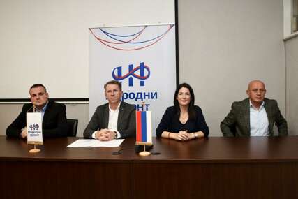 (FOTO) „Odlučni u borbi za političke promjene“ Panel-diskusija Narodnog fronta u Rudom