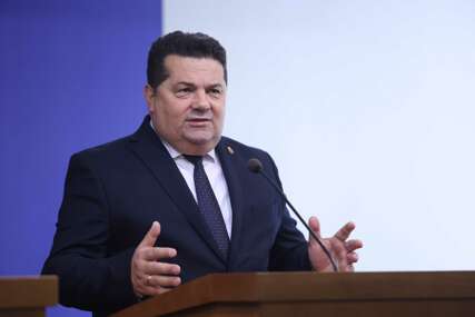 (FOTO) "NEPOTREBNA HISTERIJA" Stevandić objavio dokaz da je Dodik imenovao Minića za mandatara