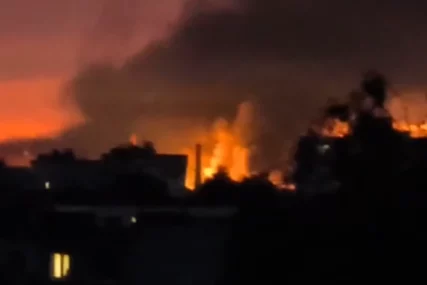 (VIDEO, FOTO) Žestoka osveta Rusije: Izvedeni SNAŽNI UDARI, odjekuju eksplozije, ljudi se kriju