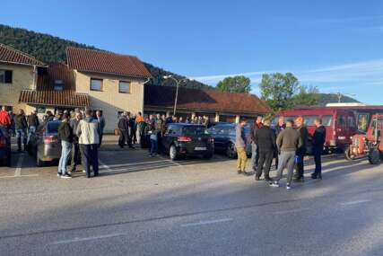 "NIŠTA OD POSLA DOK NE DOBIJEMO PLATU" Šumari u Driniću ponovo štrajkuju, tvrde da su prevareni