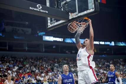 (FOTO, VIDEO) Ne može Jokić sve sam: Finci priredili senzaciju, izbacili Srbiju sa Eurobasketa