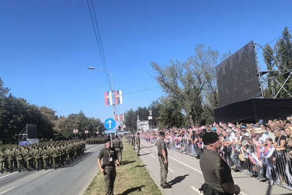 (FOTO) Srbija pokazuje kakvu ima vojsku: U Beogradu velika parada “Snaga jedinstva”