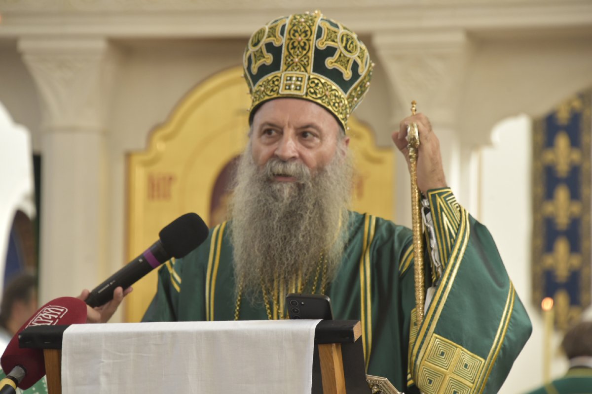Patrijerh Porfirije pristao na igru sa djetetom