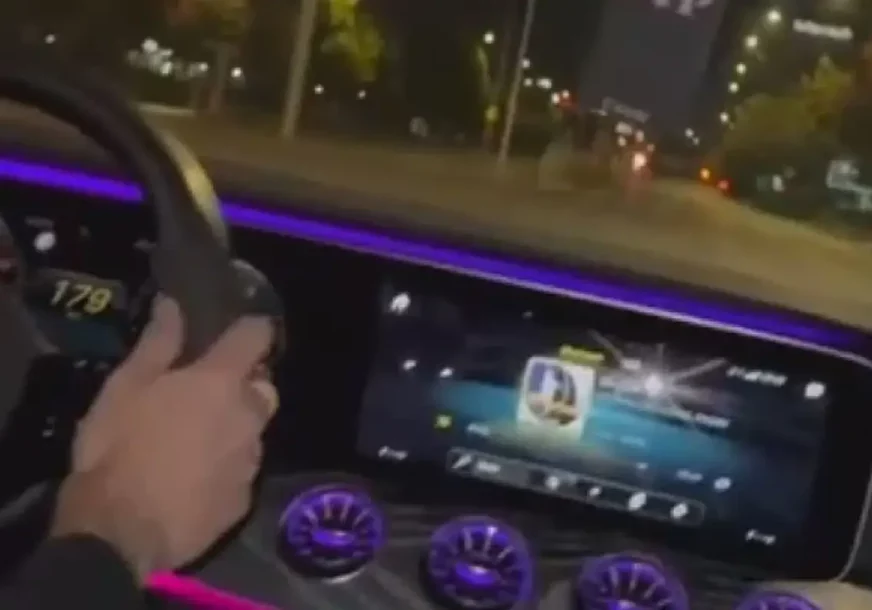 BIO POD DEJSTVOM KOKAINA Oduzeto vozilo mladiću koji je kroz Sarajevo vozio 180 km/h pa snimak objavio na društvenim mrežama