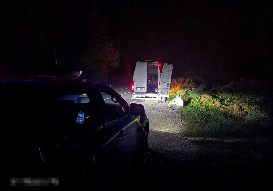 Granična policija ga uhapsila u Gradišci: Državljanin BiH otkriven u KRIJUMČARENJU 9 migranata