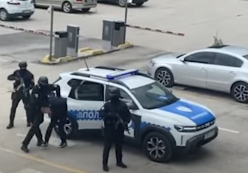 (VIDEO) Detalji velike akcije MUP RS: Pretresi širom Srpske, do sada UHAPŠENO 8 OSOBA