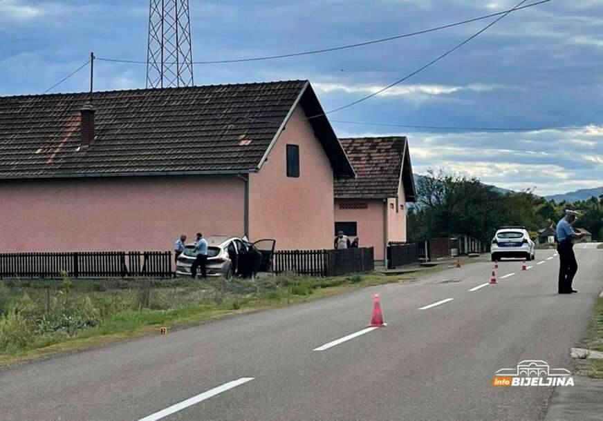 Auto udario u kuću