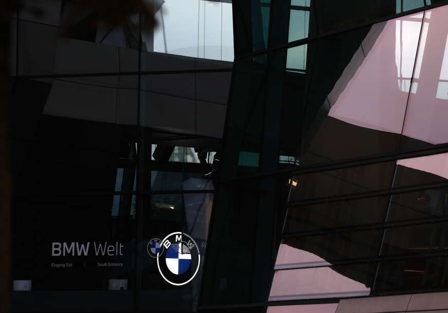 BMW 