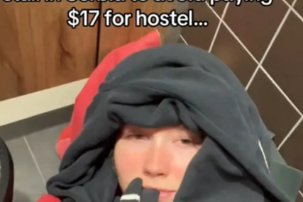 (VIDEO) Influenserka praspavala u toaletu: Nije htjela plaćati hostel, pa dobila prenoćište za 7 dolara
